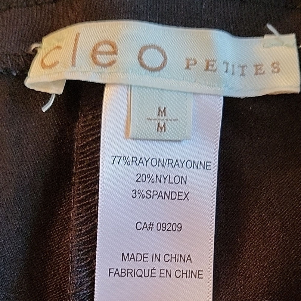 NEW Cleo Black Cropped Culotte Pants for Office or Casual, Intricate Cutwork, 6P - Picture 12 of 13